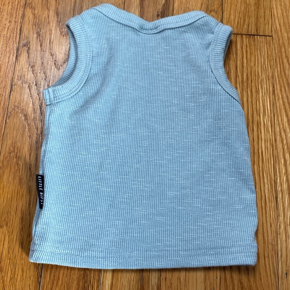 Little Bipsy Set - Blue Tank Top and Gray Shorts Set - Picture 5 of 6